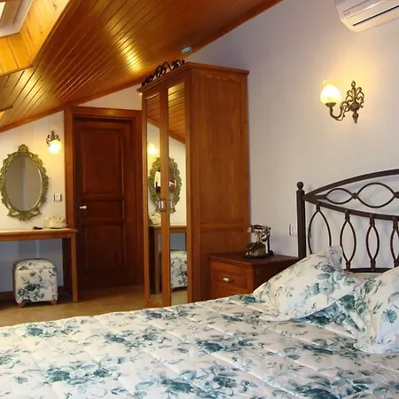 Tuncel Efe Hotell 4*