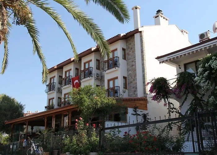 Tuncel Efe Hotell 4*