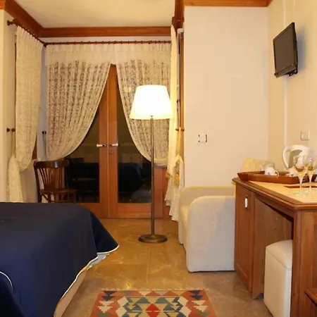 Tuncel Efe Hotel 4*